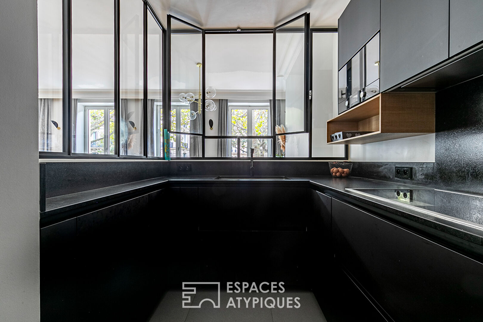 Apartment renovated by architect in Saint-Augustin