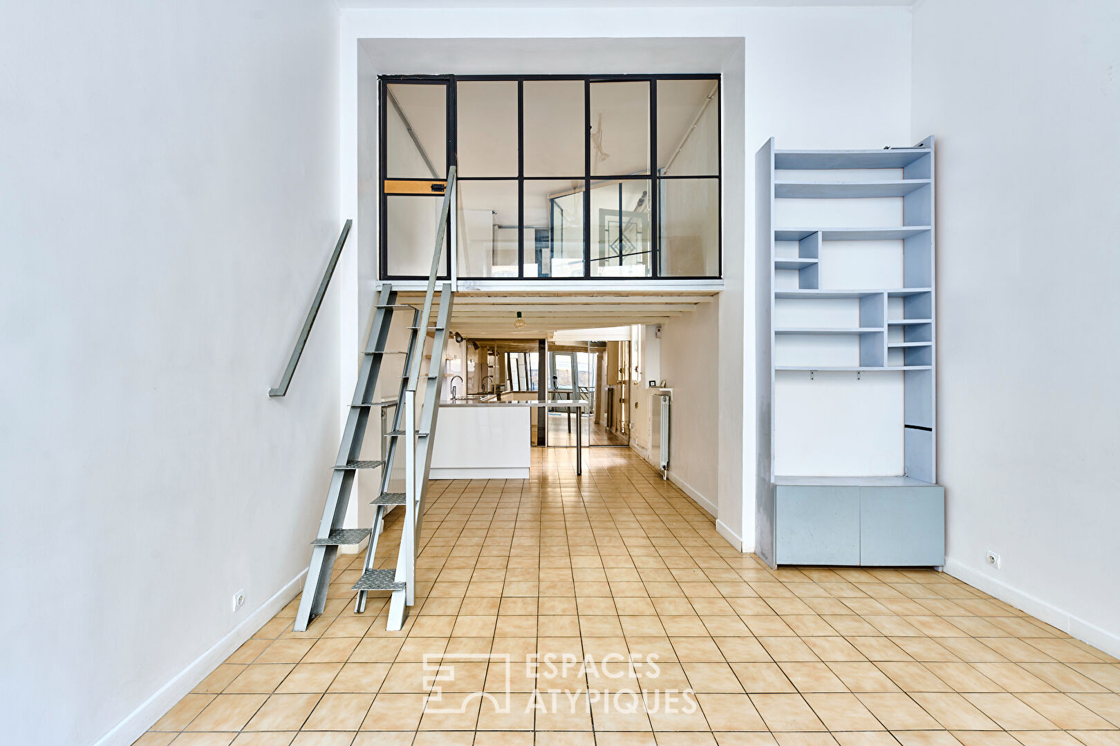 Loft in old shop to renovate