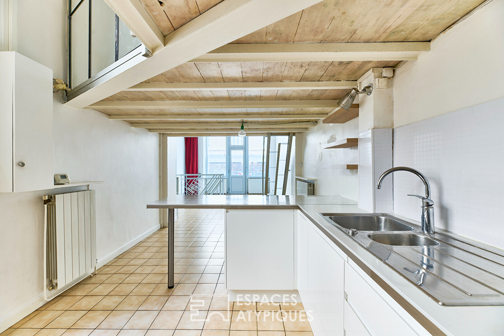 Loft in old shop to renovate