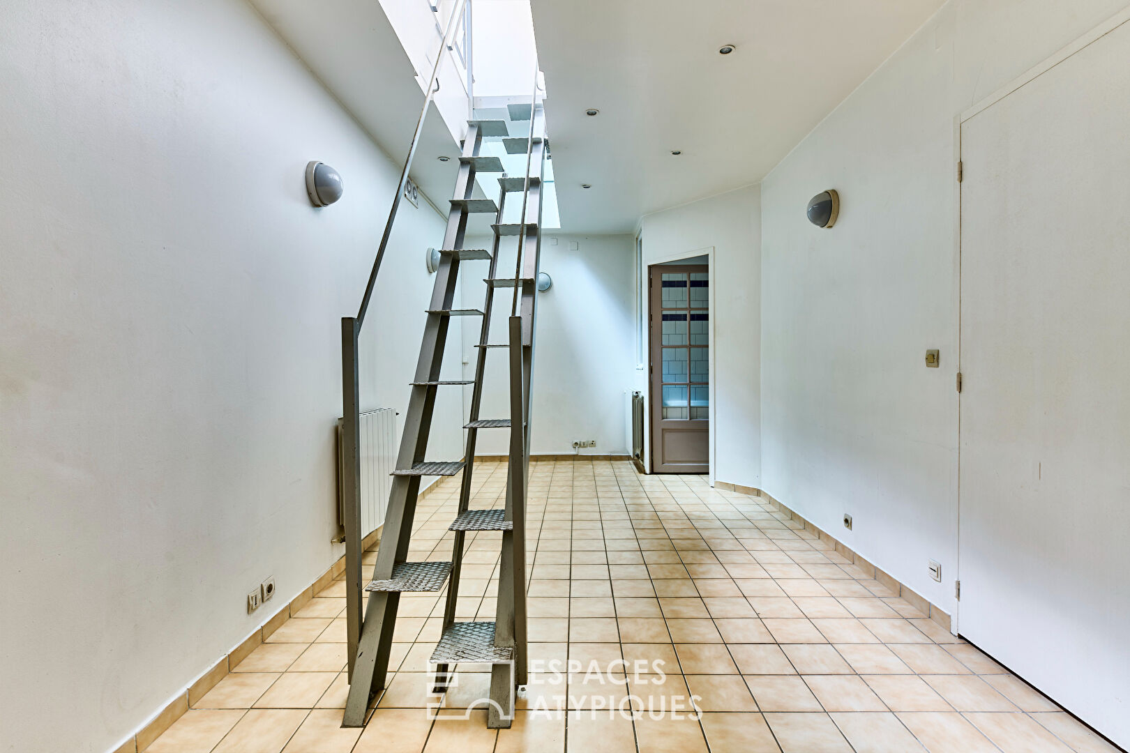 Loft in old shop to renovate