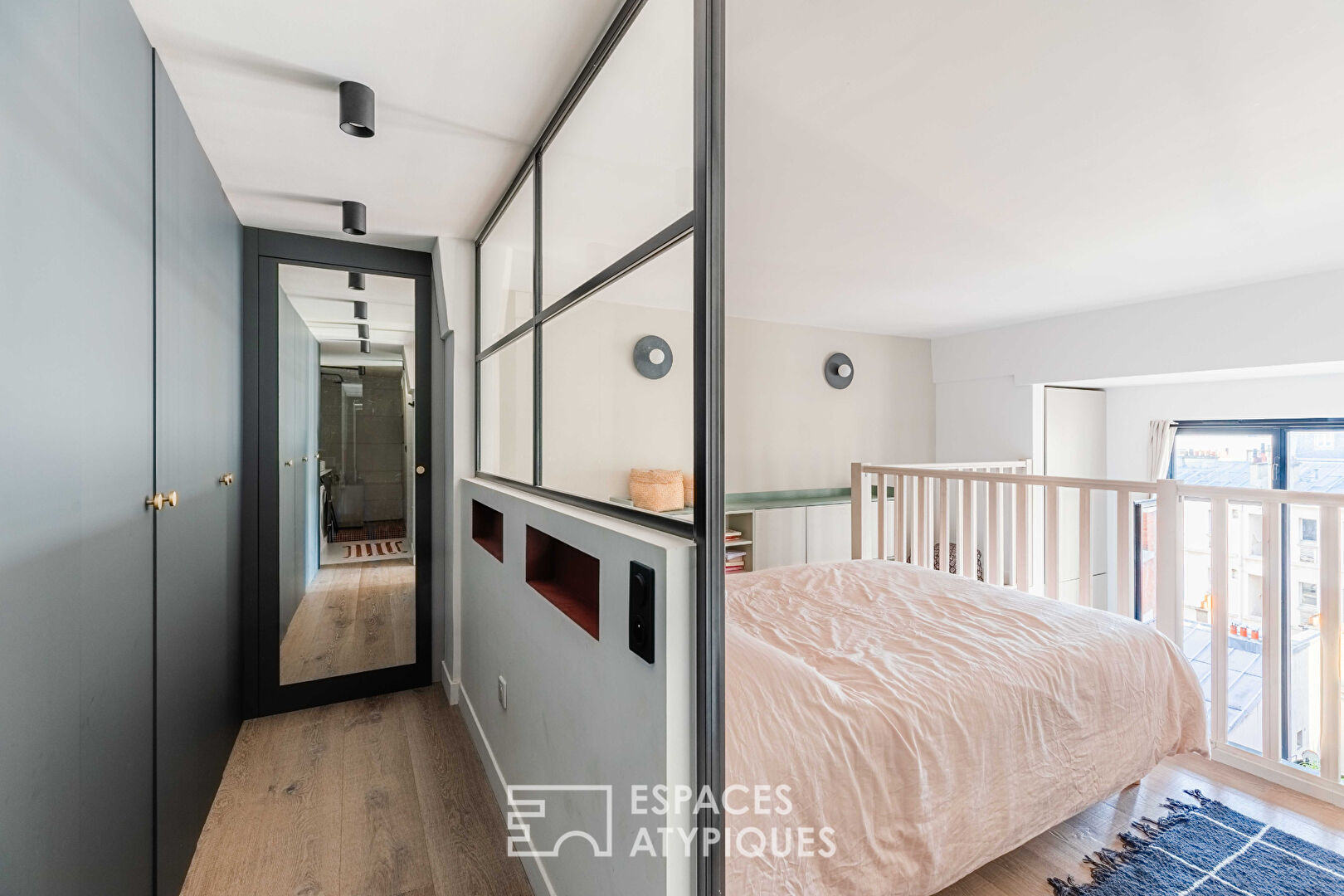 Duplex esprit atelier rénové par architecte – Promenade Pereire