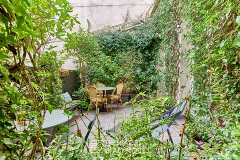 Apartment with terrace in absolute calm in the heart of Paris