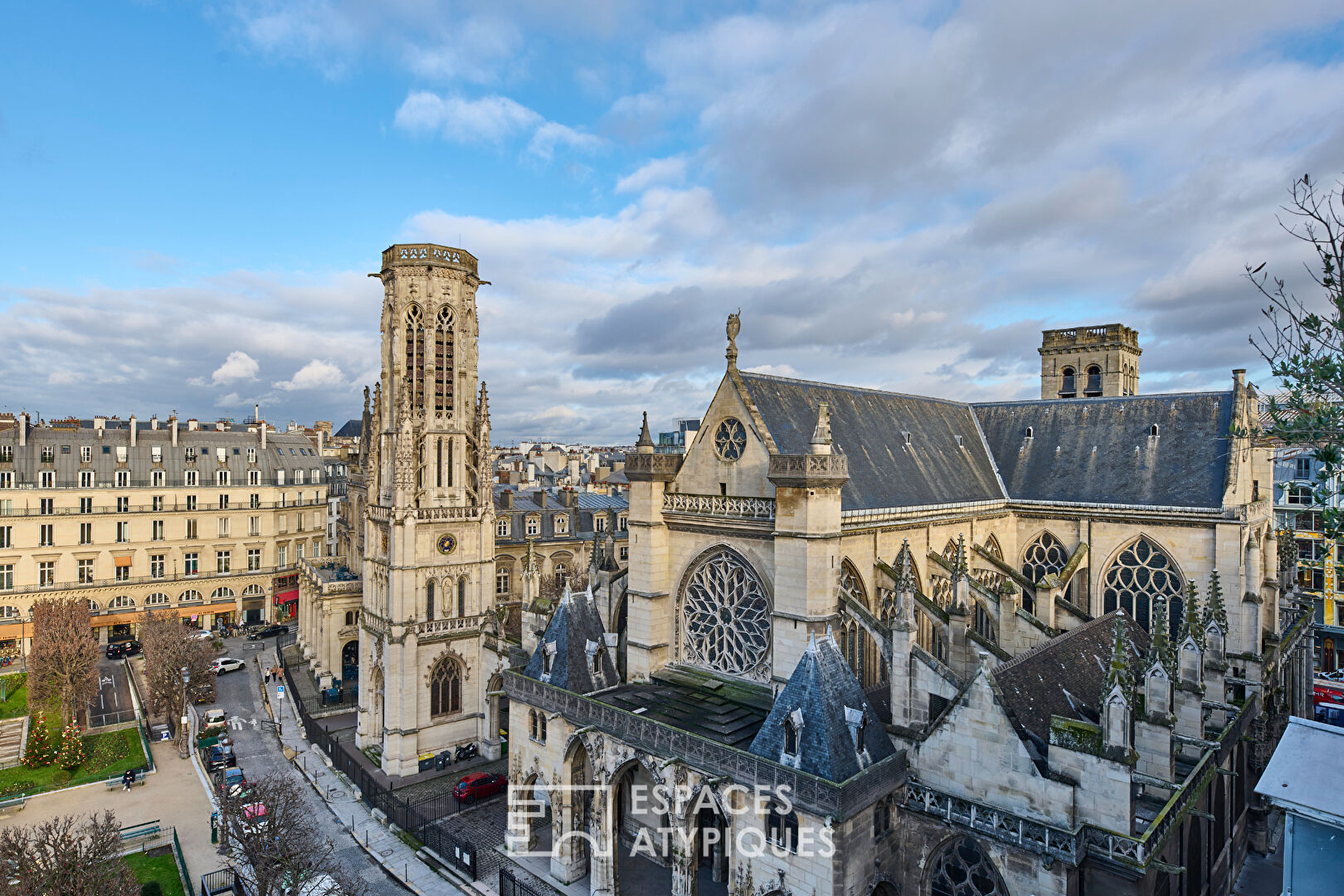 Luxueux dernier étage au coeur de Paris avec vues imprenables sur ses monuments