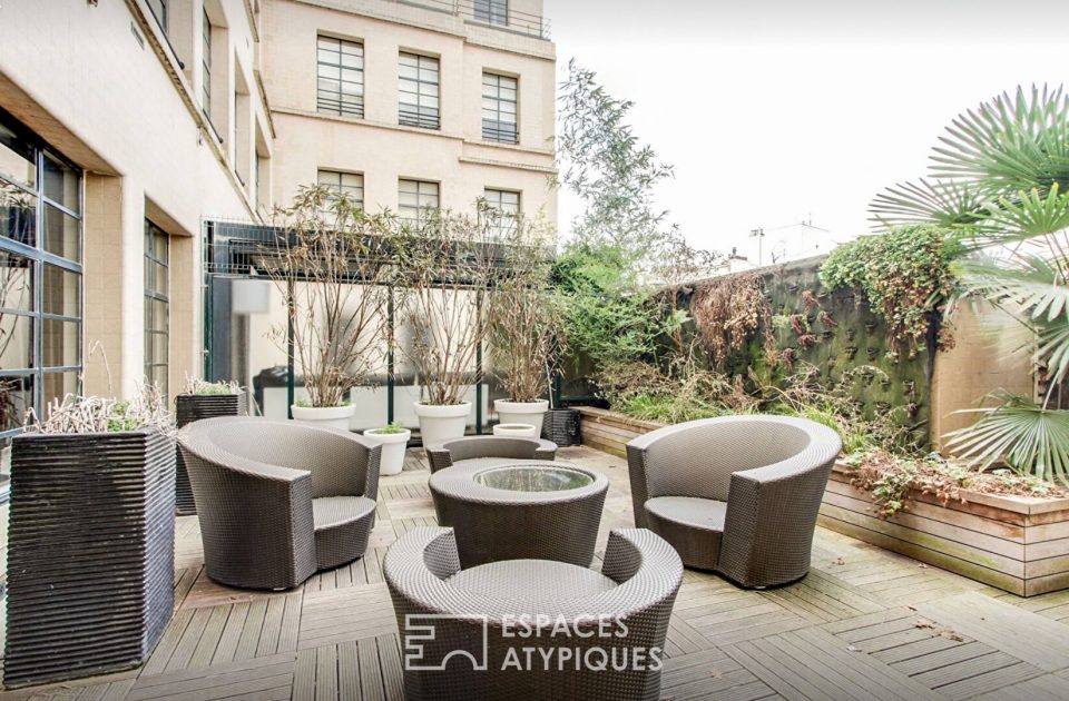 Appartement type condominium avec terrasse proche Etoile