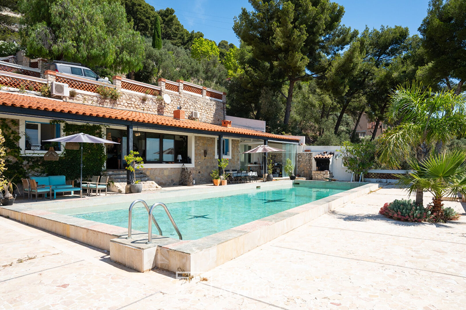 Villa de plain-pied et sa vue mer à Toulon