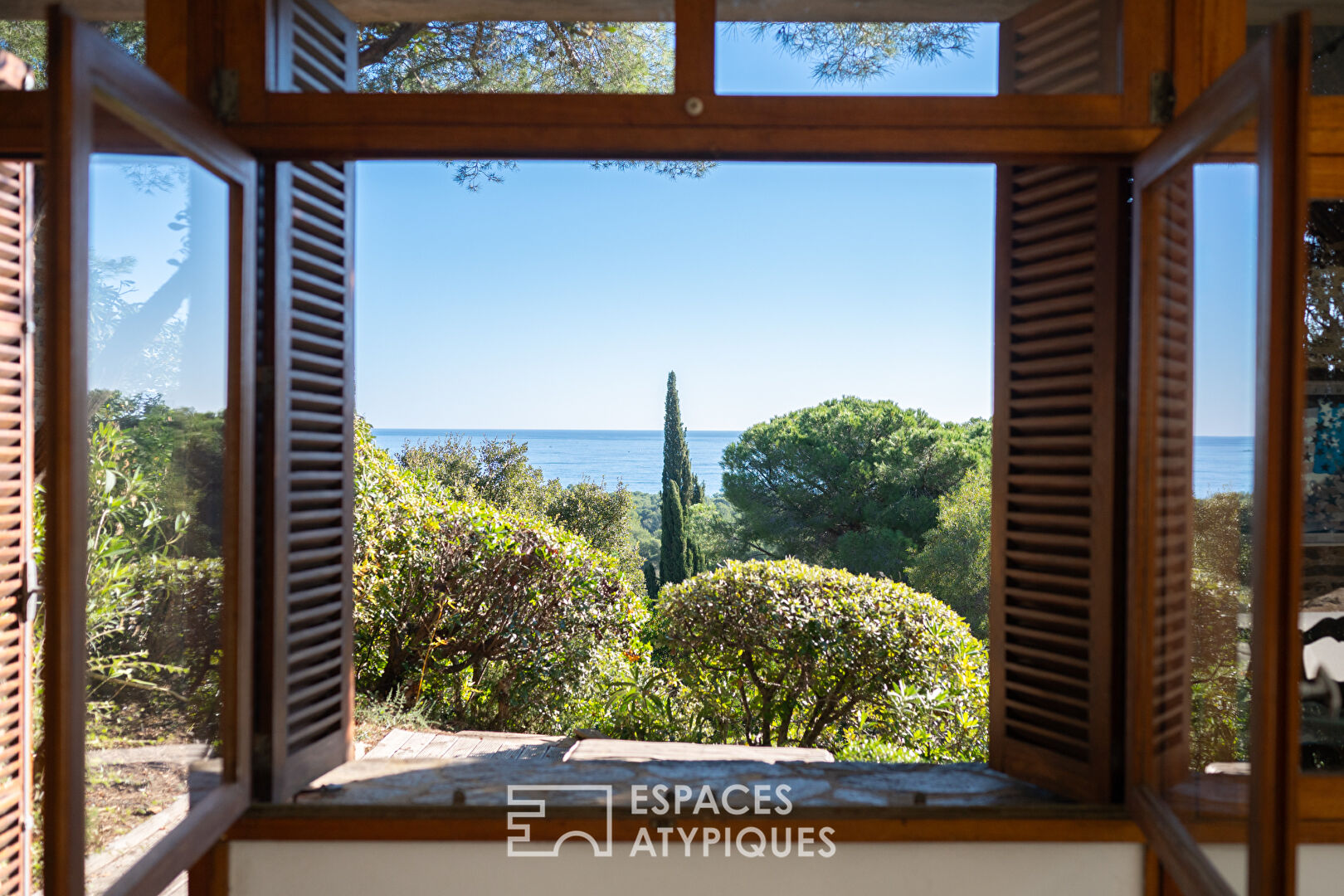 Villa d’architecte au Gaou-Bénat avec vue mer