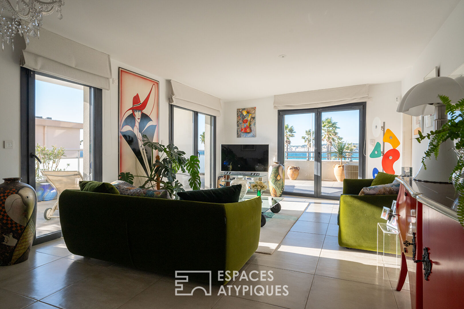 Appartement moderne avec terrasse vue mer