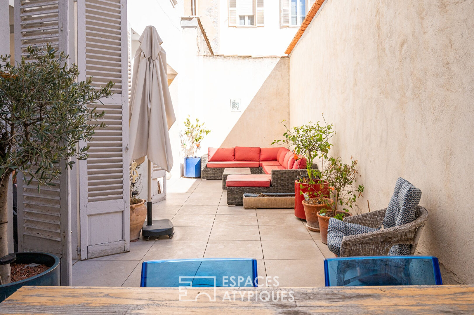 Haussmannien Arty avec terrasse en haute ville