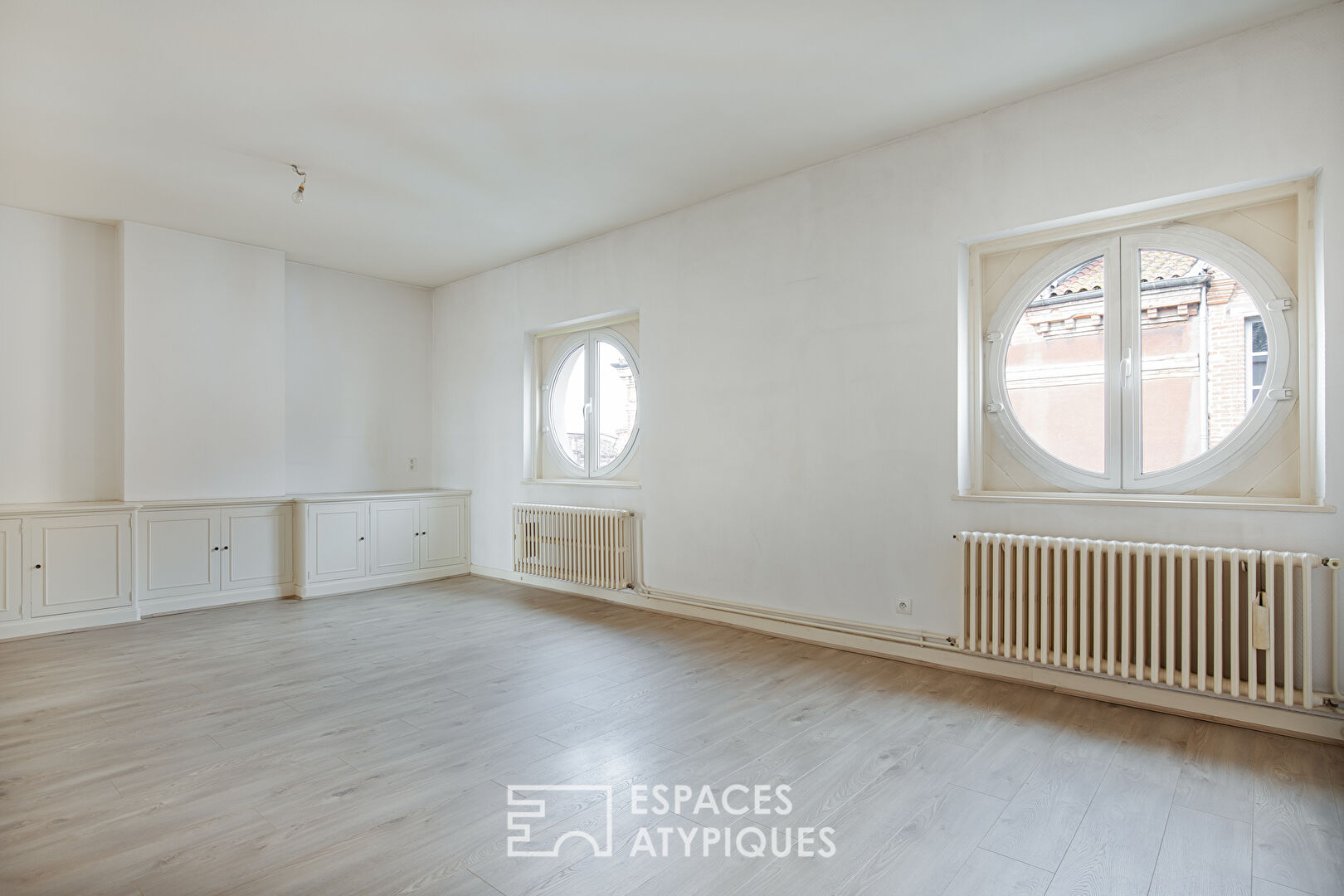 Charming top floor apartment in the city center