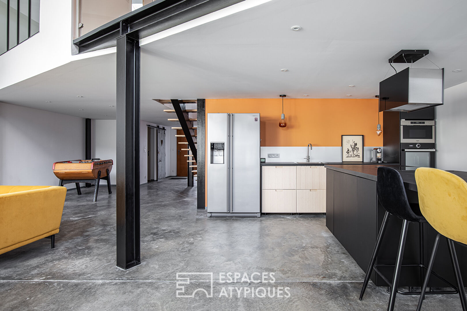 Maison type loft avec piscine et jacuzzi en coeur de ville