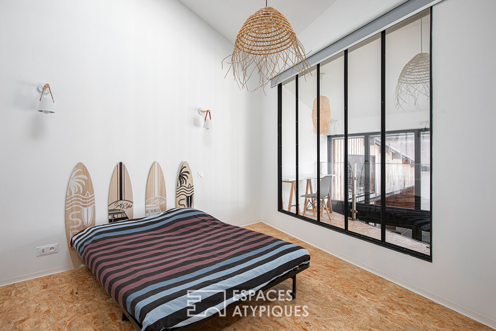 Maison type loft avec piscine et jacuzzi en coeur de ville