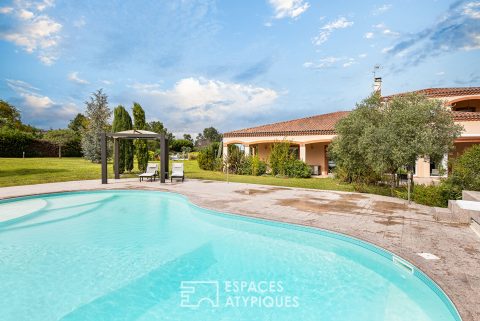 Maison d’architecte avec piscine