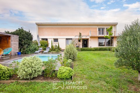 Maison d’architecte des années 60 avec piscine