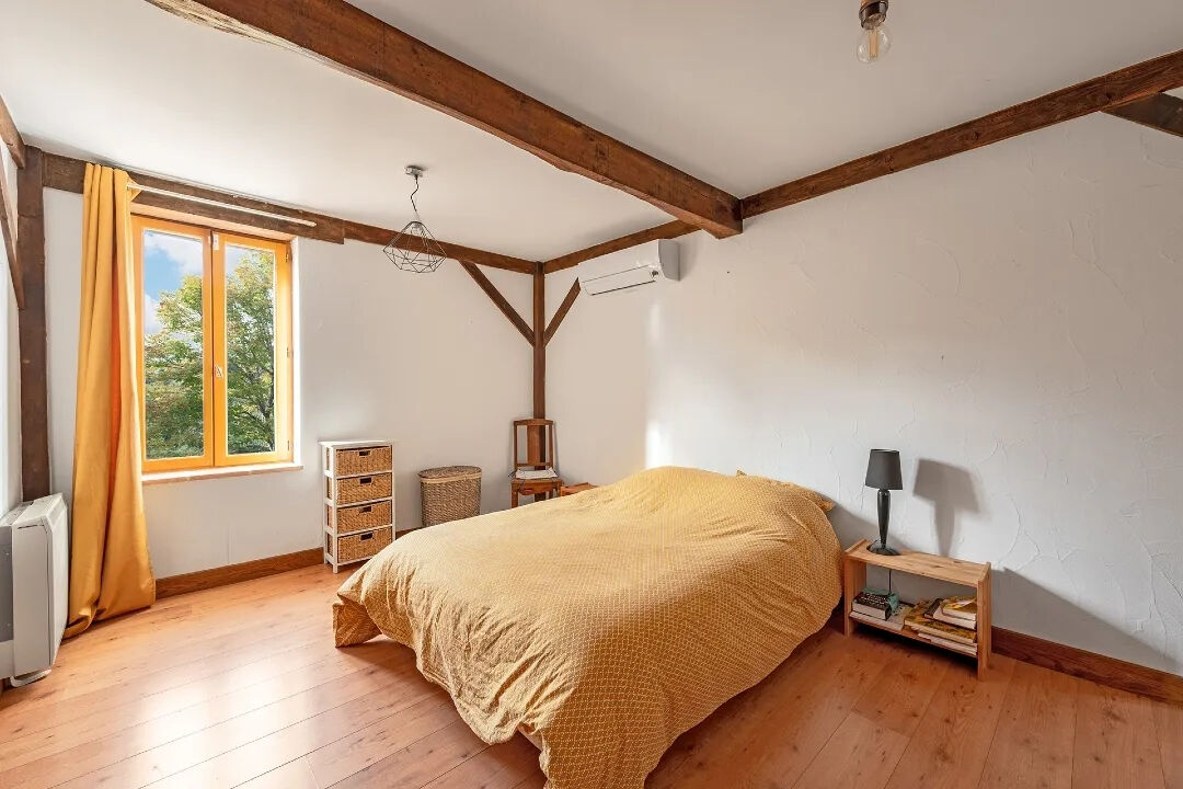 Maison de caractère avec vue sur la campagne