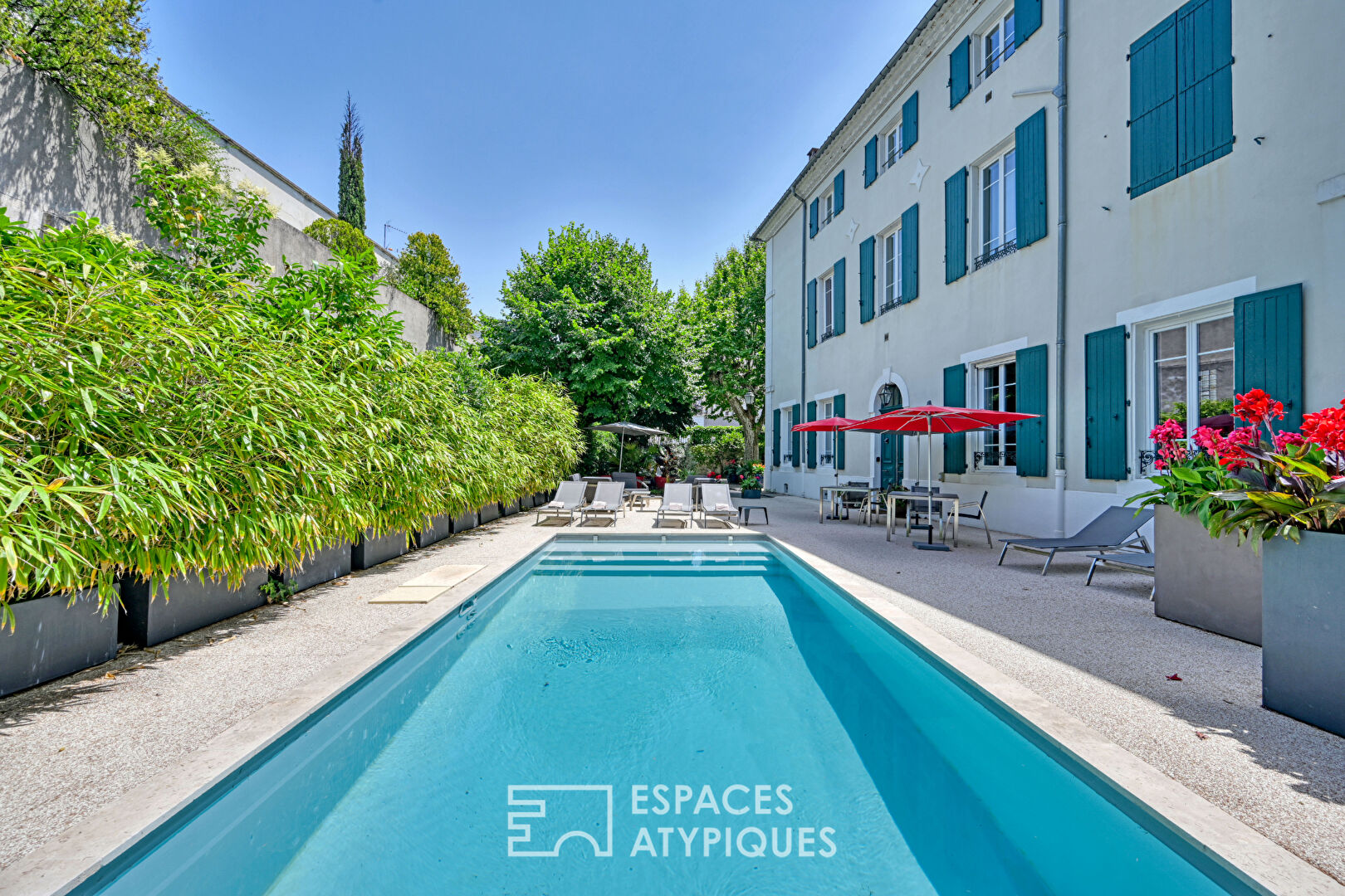 Hôtel particulier avec piscine, en coeur de ville