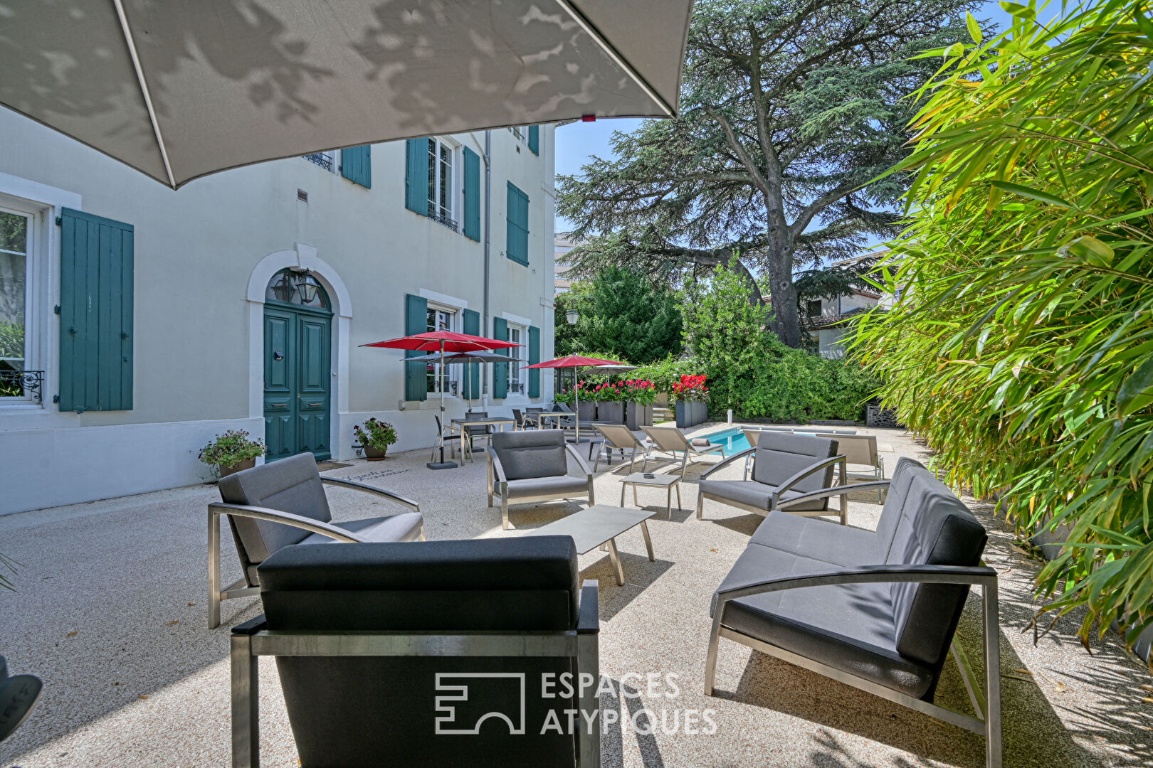 Hôtel particulier avec piscine, en coeur de ville