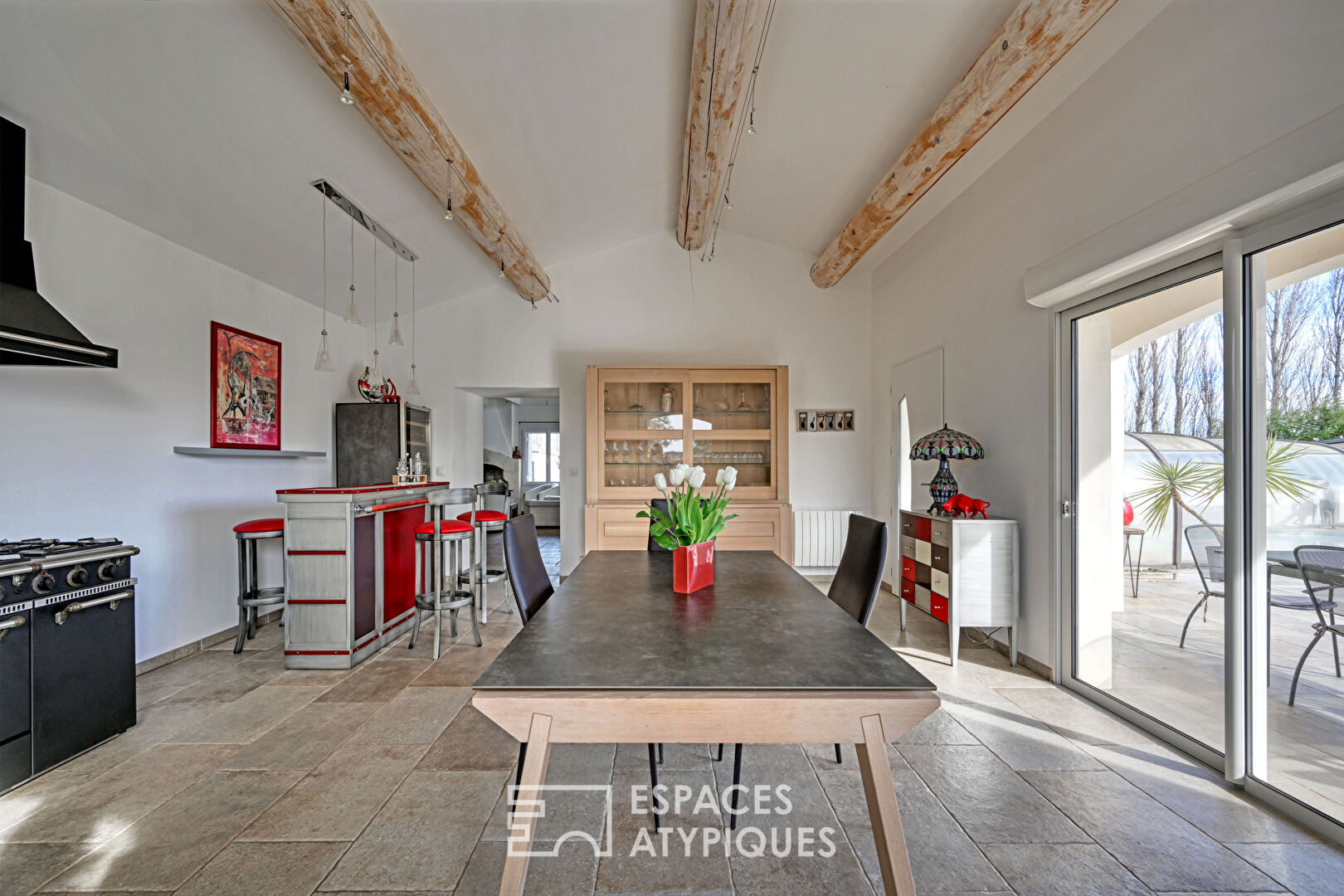 Grand Mas with two living spaces in Petite Camargue