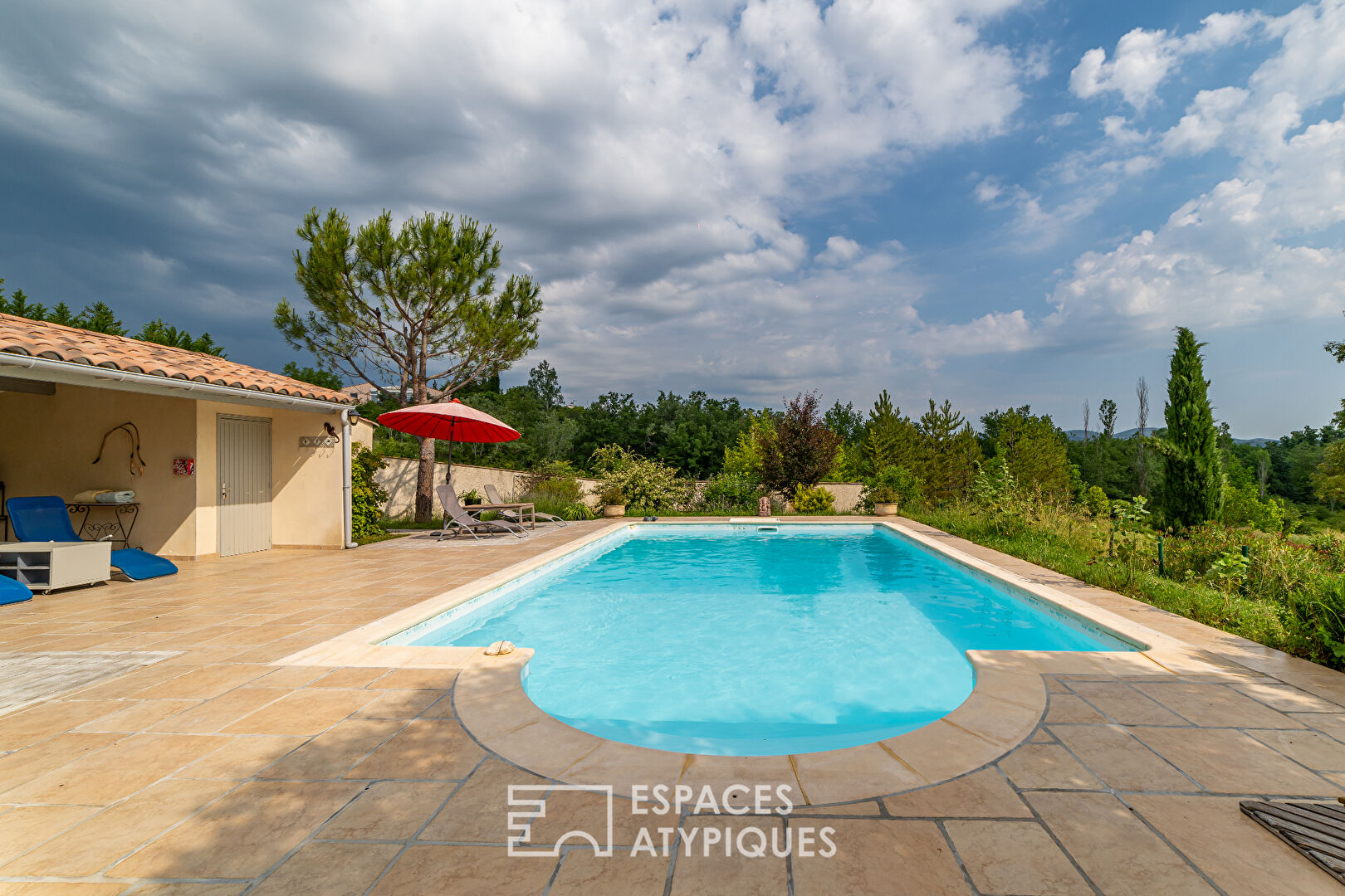 Villa avec vue dominante à Saint Ambroix