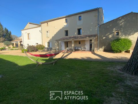 Former renovated winegrower’s farmhouse near Uzès