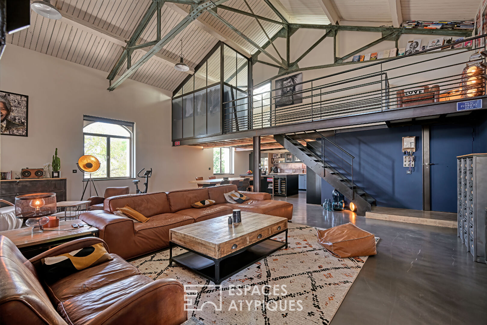 Large duplex loft with a rooftop villa feel