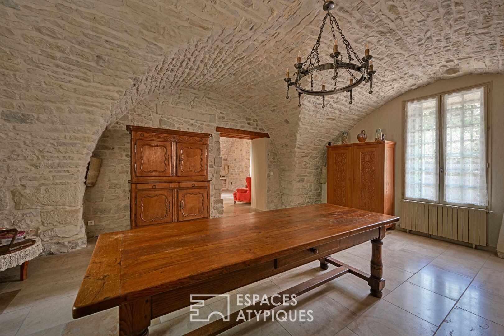 Maison à fort caractère et jardin intime en Vaunage