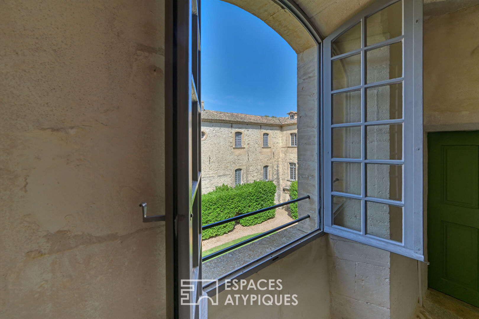 Appartement de charme au coeur d’un domaine historique