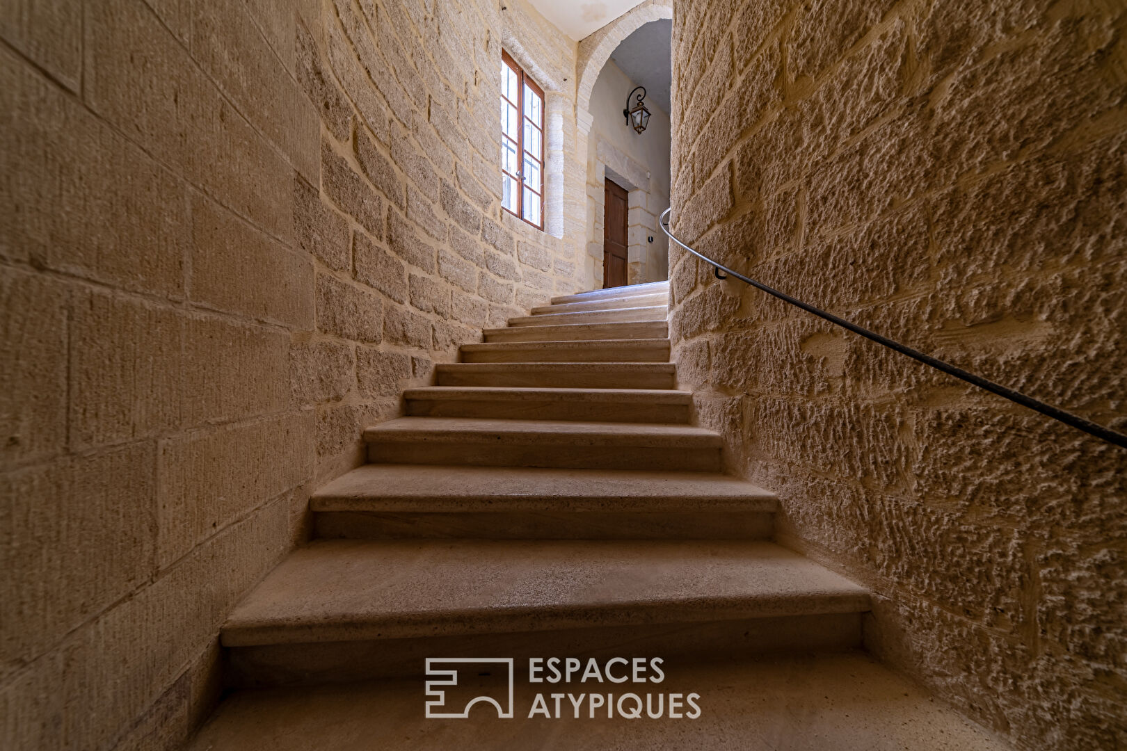 Appartement réhabilité avec vue à Uzès