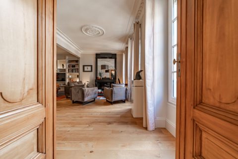 Exceptional Haussmannian apartment in the heart of the city