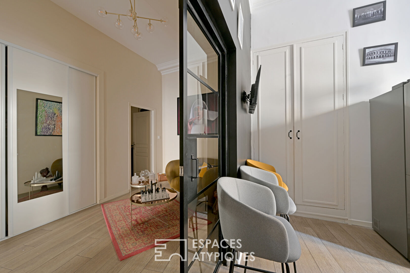 Haussmanian – Elegance and Design in the Heart of the City