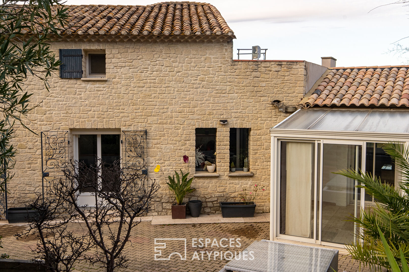 Elégante maison rénovée avec piscine entre Nîmes et Avignon