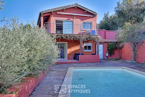 Villa with swimming pool and panoramic view