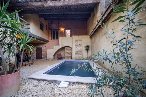 À 15 km d’Uzès, une maison de village pleine de charme et de caractère