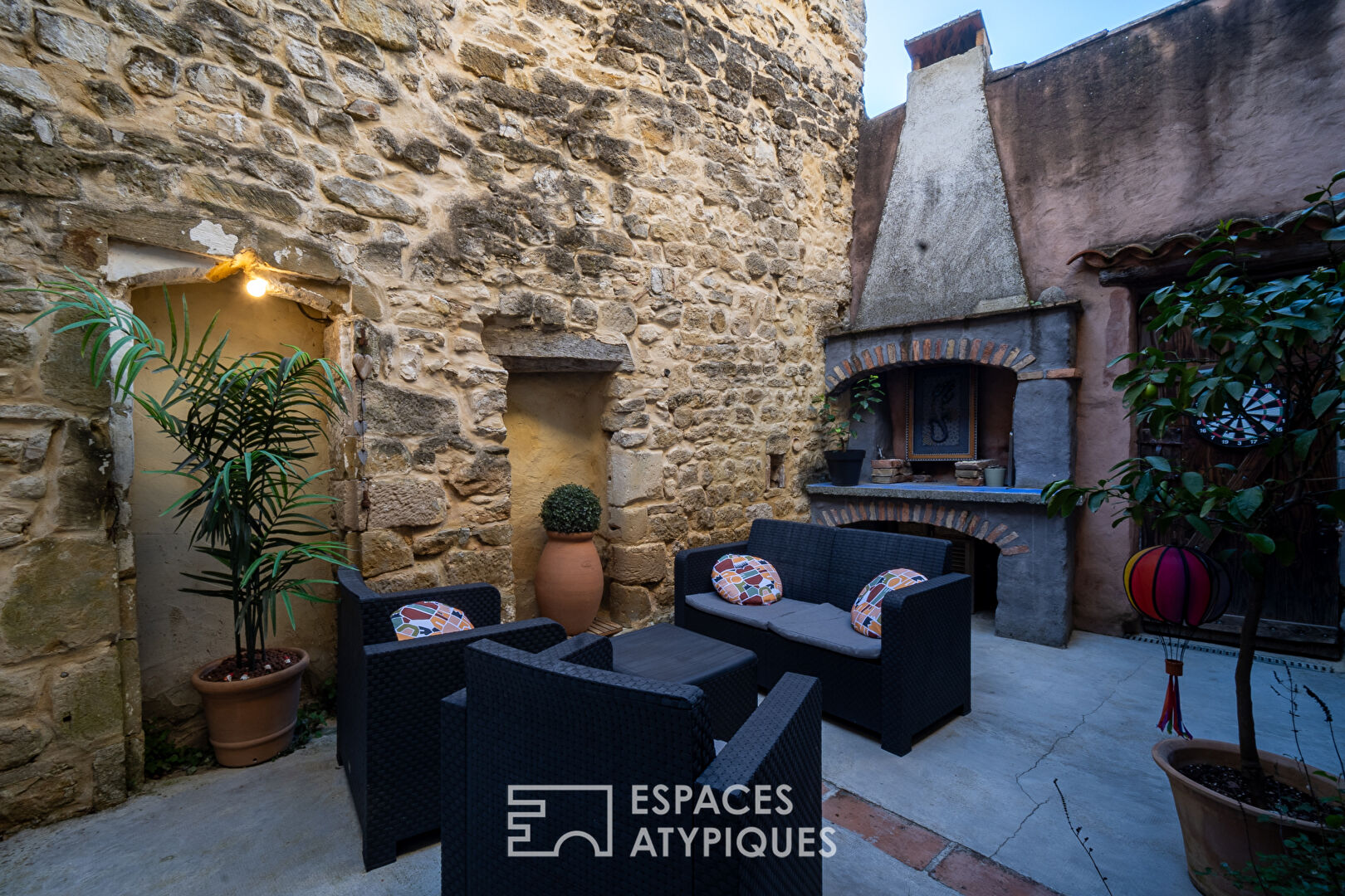 À 15 km d’Uzès, une maison de village pleine de charme et de caractère