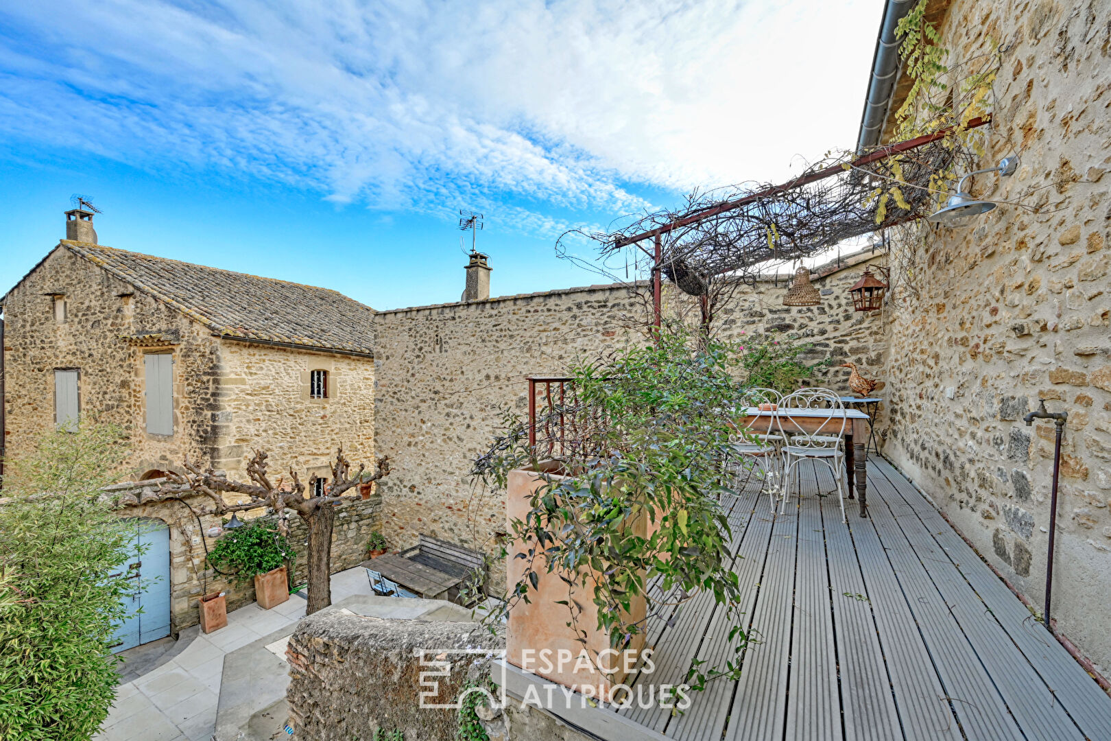 A timeless art of living close to Uzès