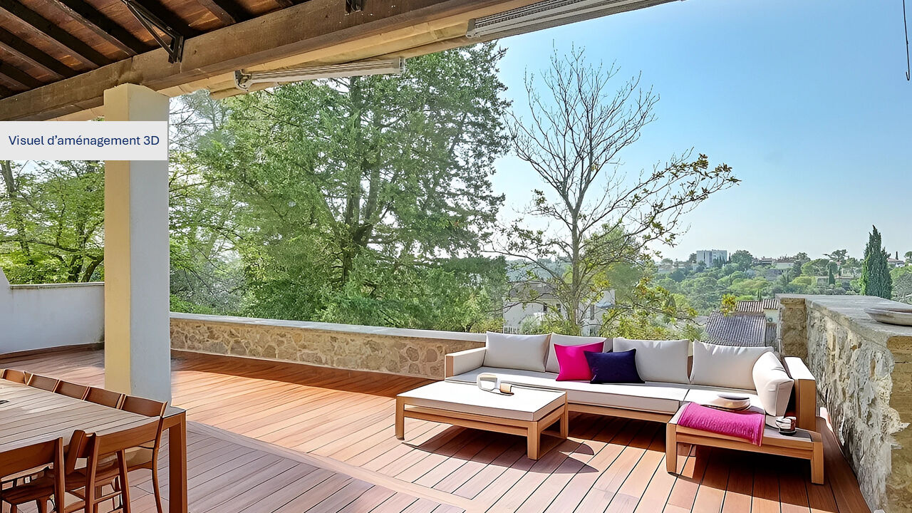 Propriété familiale avec vue sur la Tour Magne et ses bureaux indépendants