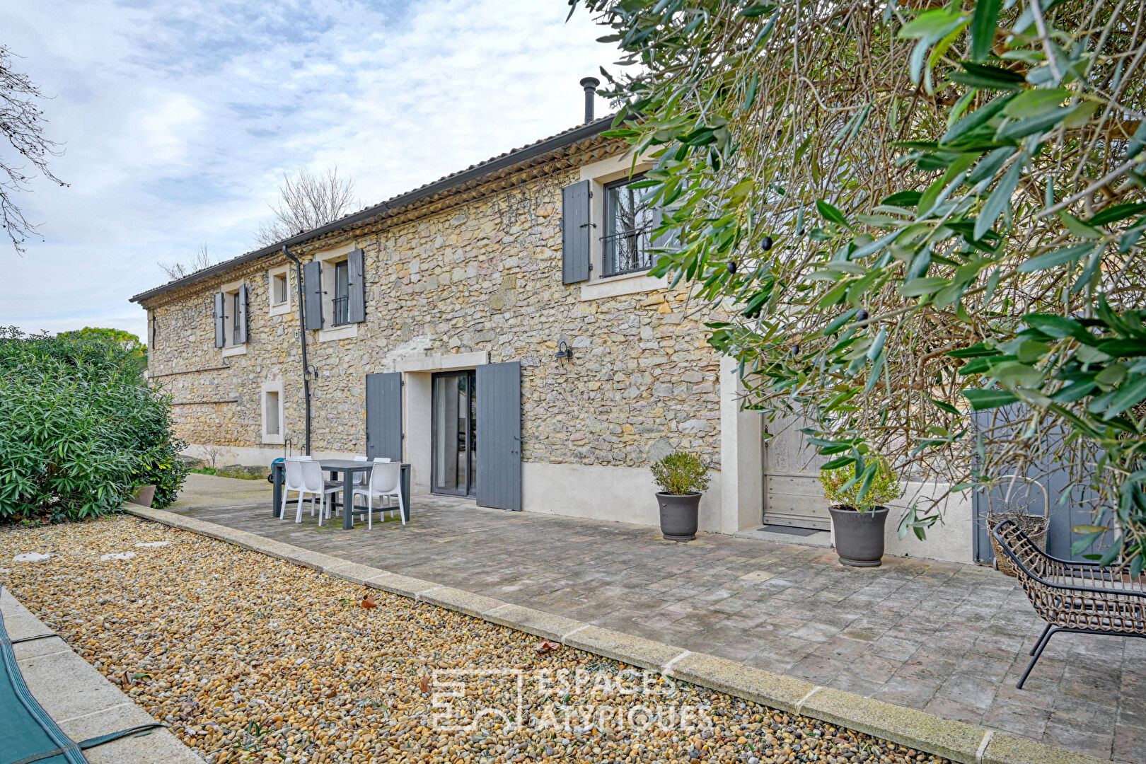 Habitation de Caractère avec Piscine et Jardin