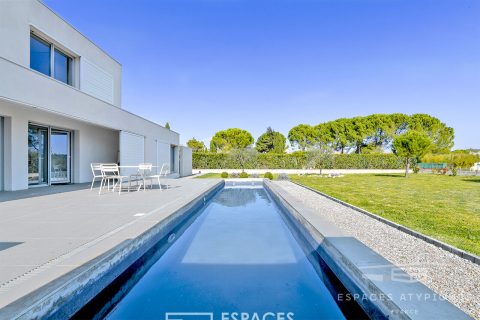 BBC roof terrace villa with swimming pool