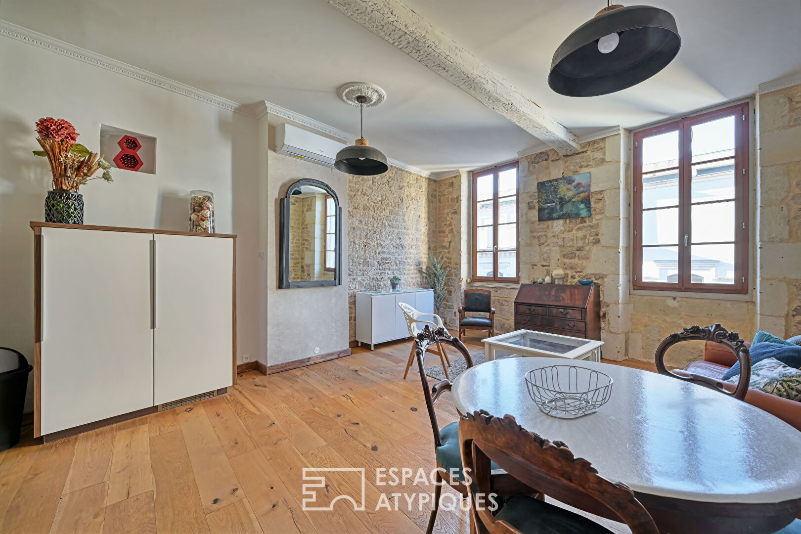 Elégant appartement 2 pièces en centre ville de Nîmes