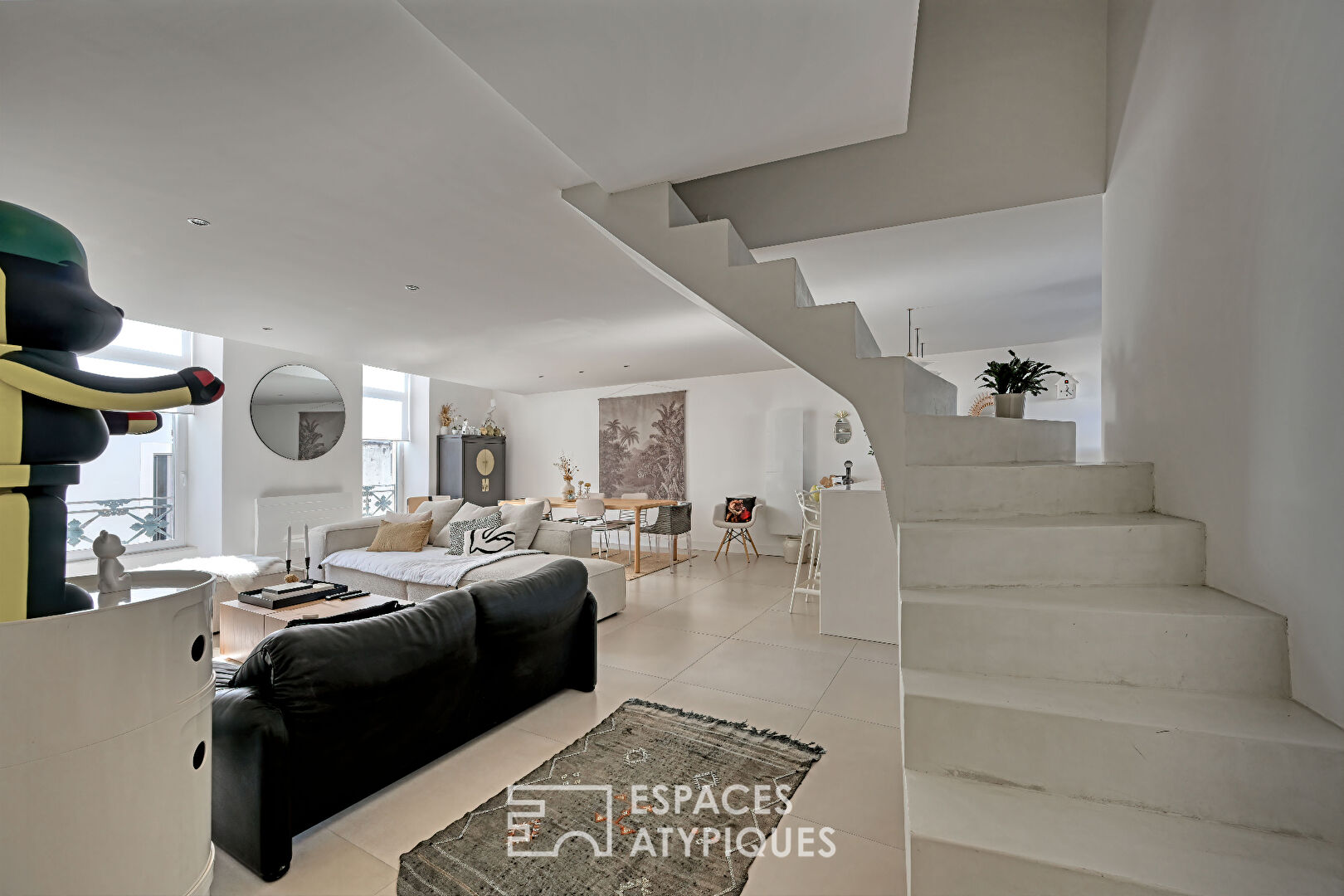 Appartement esprit maison de ville avec terrasses et vue imprenable – Nîmes, Quartier Jean Jaurès