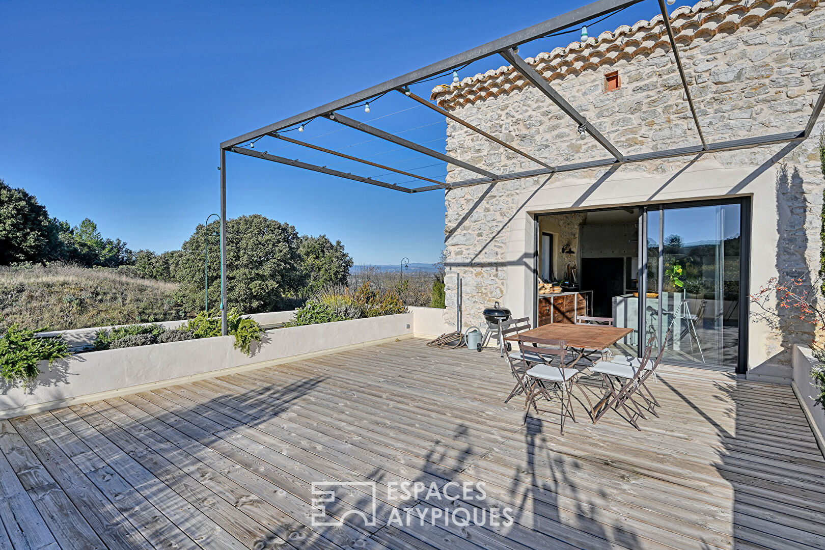 Sublime renovated loft-style sheepfold with view