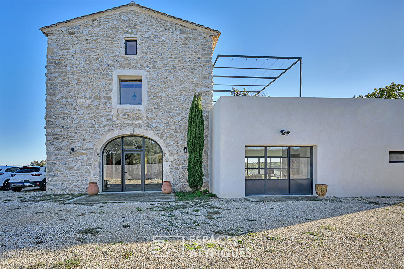 Sublime renovated loft-style sheepfold with view