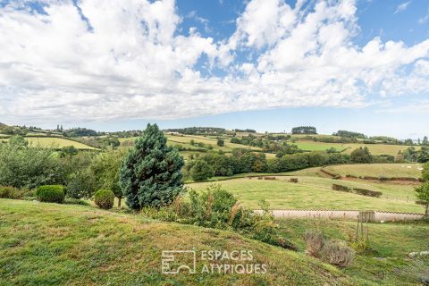 House with panoramic view in the heart of Beaujolais Vert