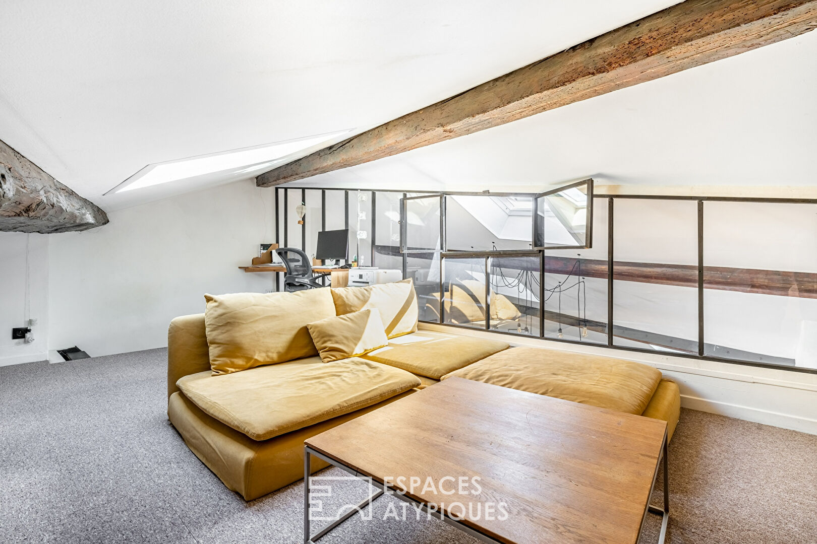 Attic apartment with terrace