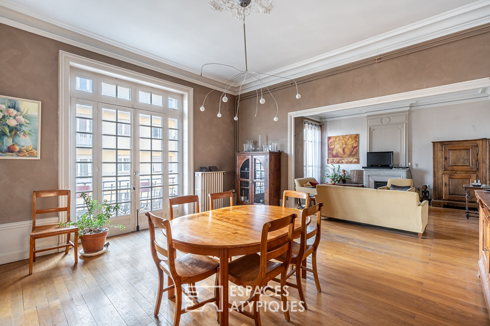 Refined apartment in the heart of Calade