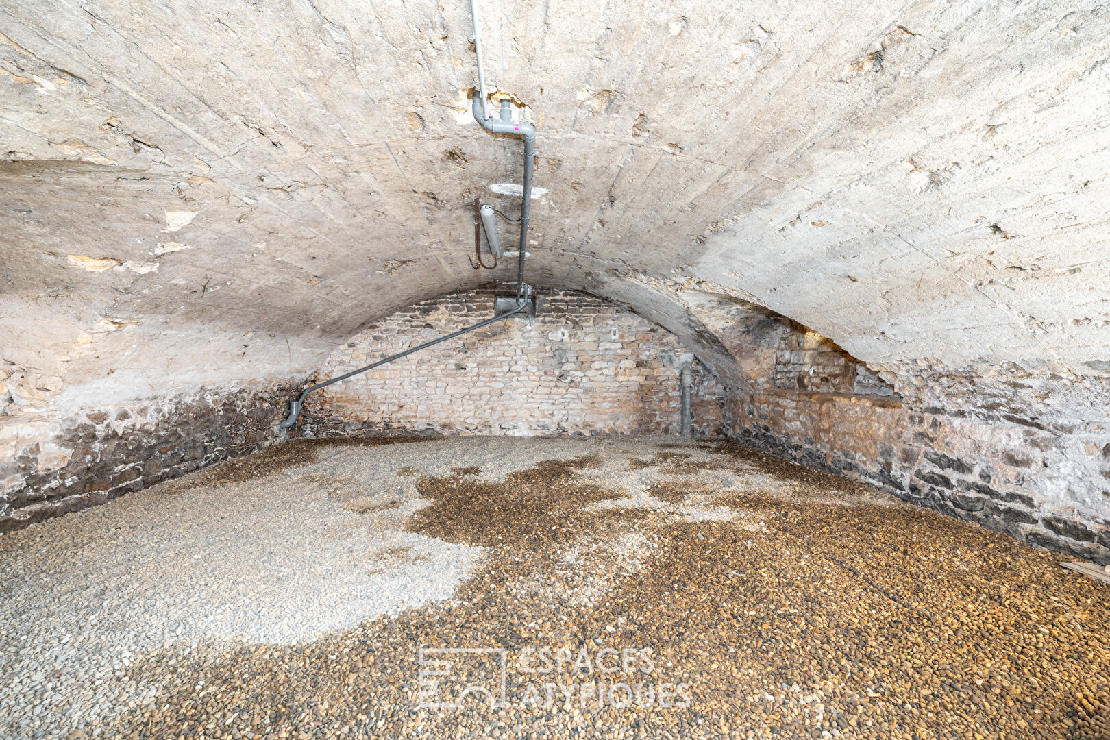 Maison avec vue sur les hauteurs des Pierres Dorées