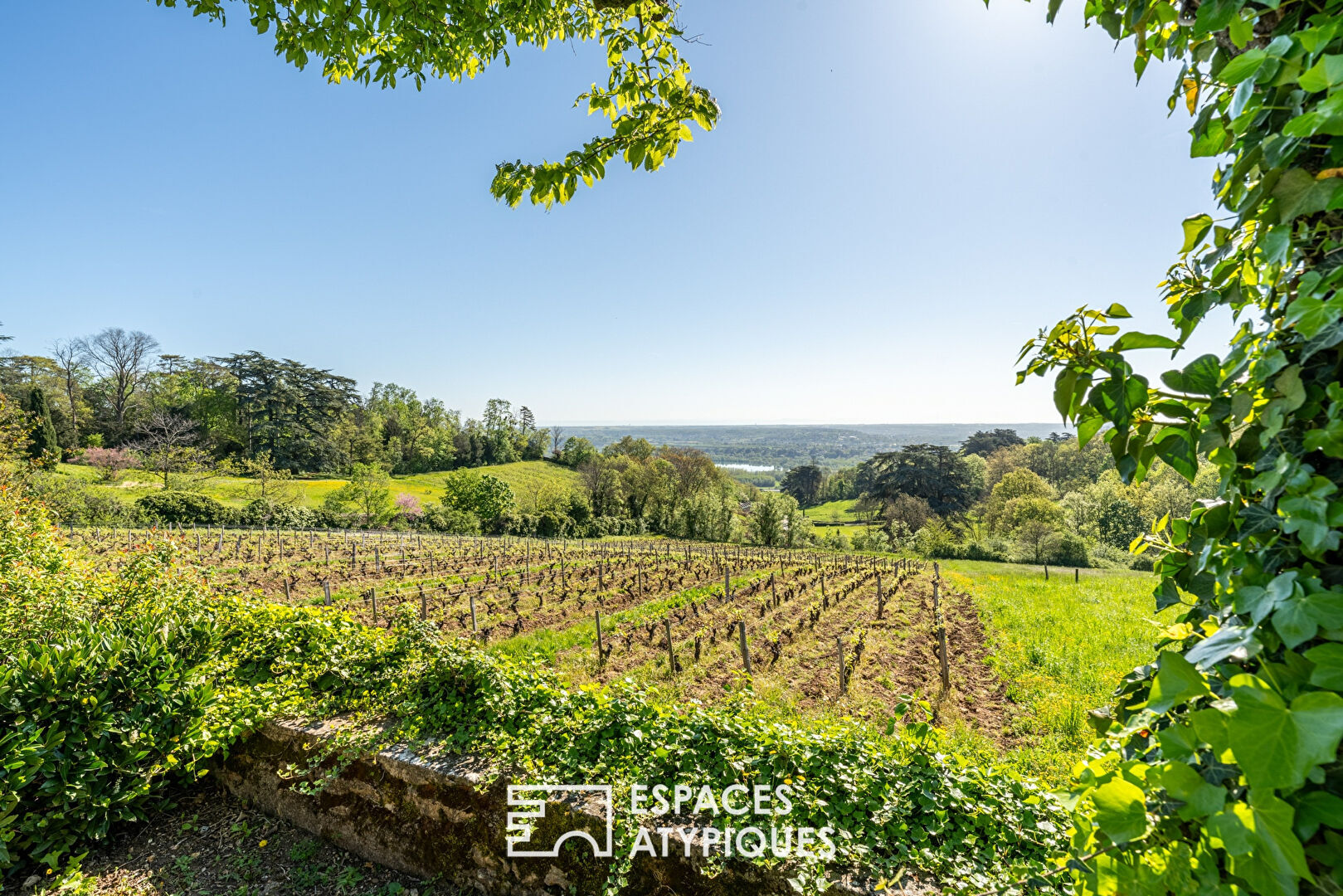 Appartement dans une charmante copropriété avec piscine et terrain de tennis