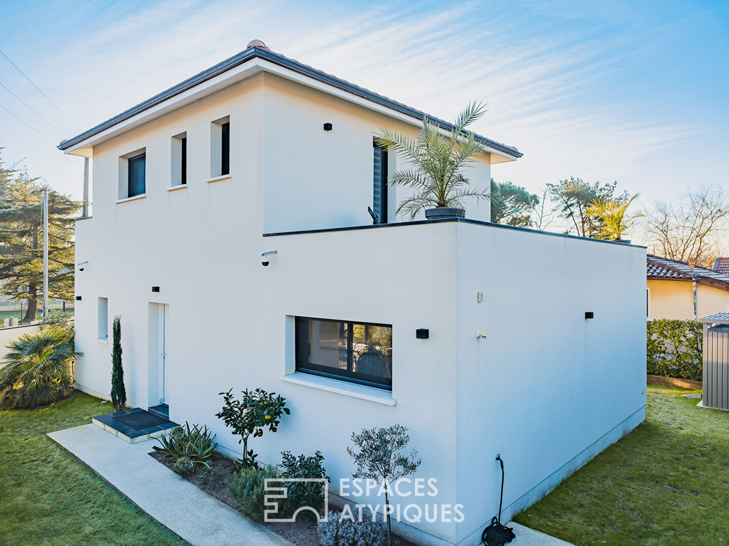 Villa d’Architecte à proximité du sentier du littoral