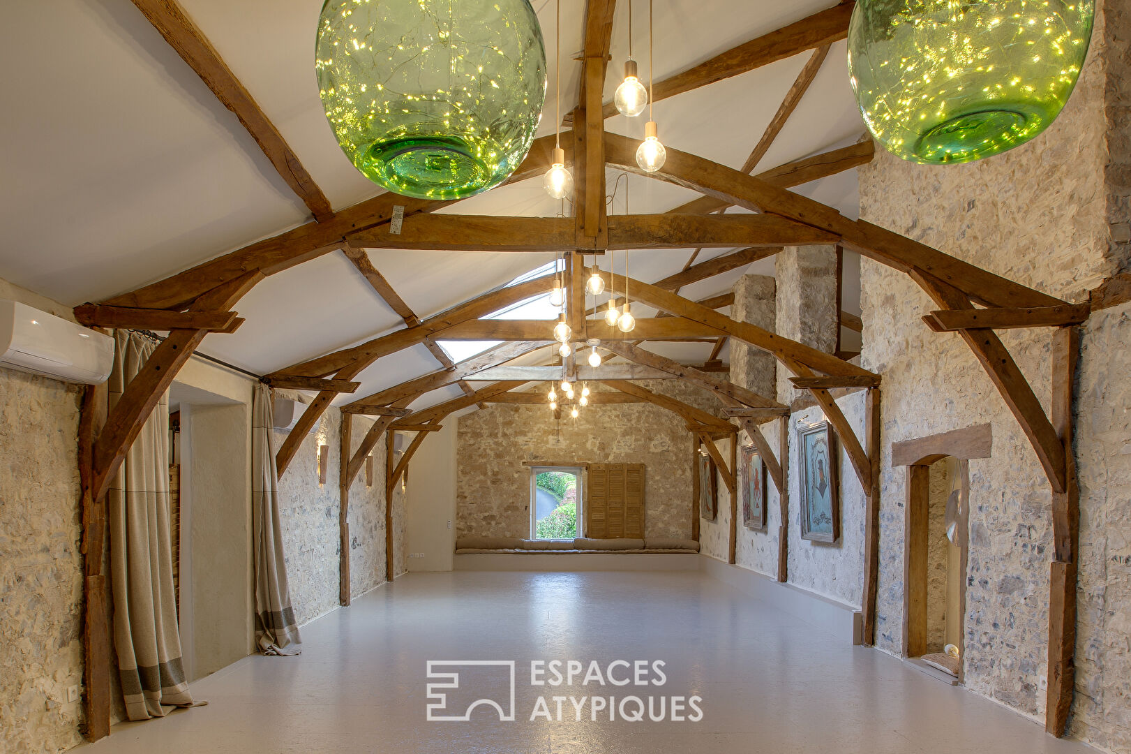 Prestigious estate between Landes and the Basque Country