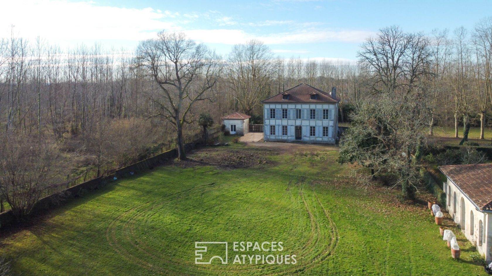 Maison de maître aux tons apaisants et modernes