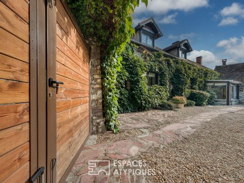 La maison de campagne et sa dépendance au sud de l’Essonne